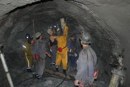 洪梅镇工程爆破中的危险因素分析以及应对工程爆破危险的措施